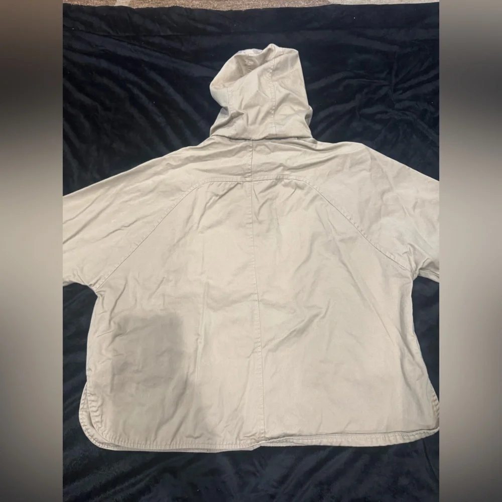 Women's Tan Hooded Raincoat